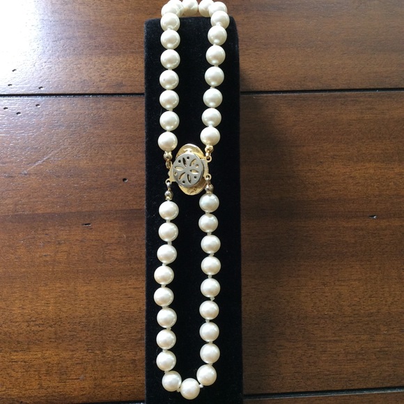 Pearl (faux) Double Row Gold Tone Bracelet - Picture 5 of 9